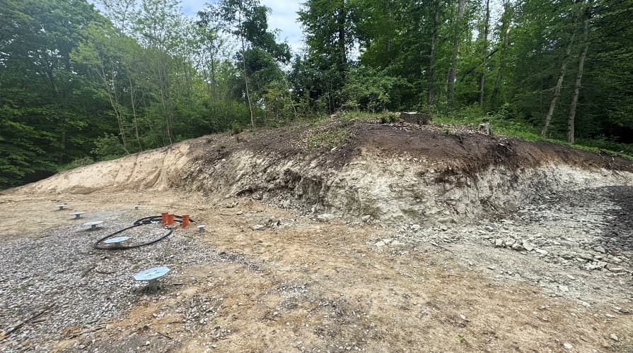 Einige Situationen lassen sich nicht nur mit Böschungsmatten lösen